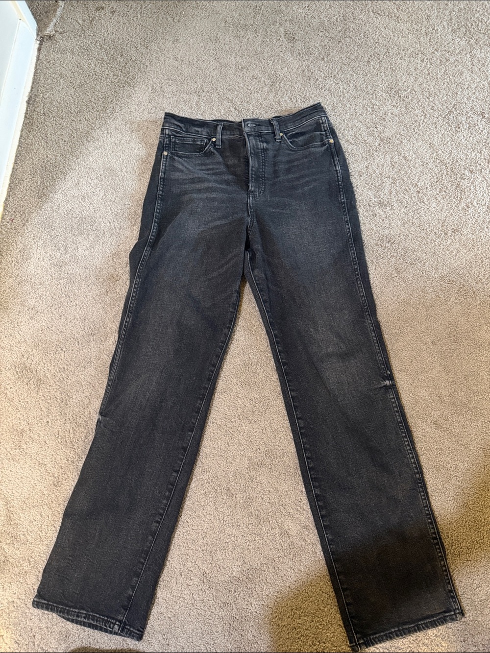 Express Black Straight-Leg Jeans for Women